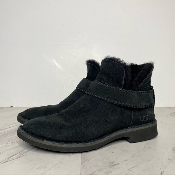 UGG McKay Black Winter Boot 7 1/2 - Picture 13 of 13